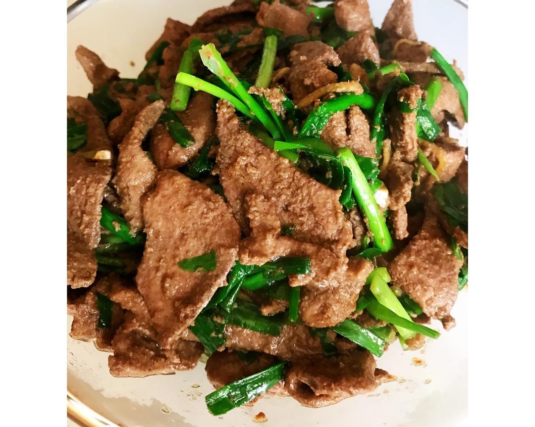 韭菜炒猪肝的做法