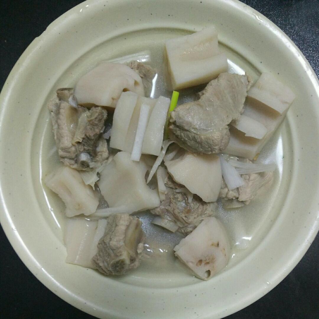 排骨莲藕汤