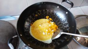 南瓜炒蛋·Pumpkin Fried Eggs的做法 步骤5