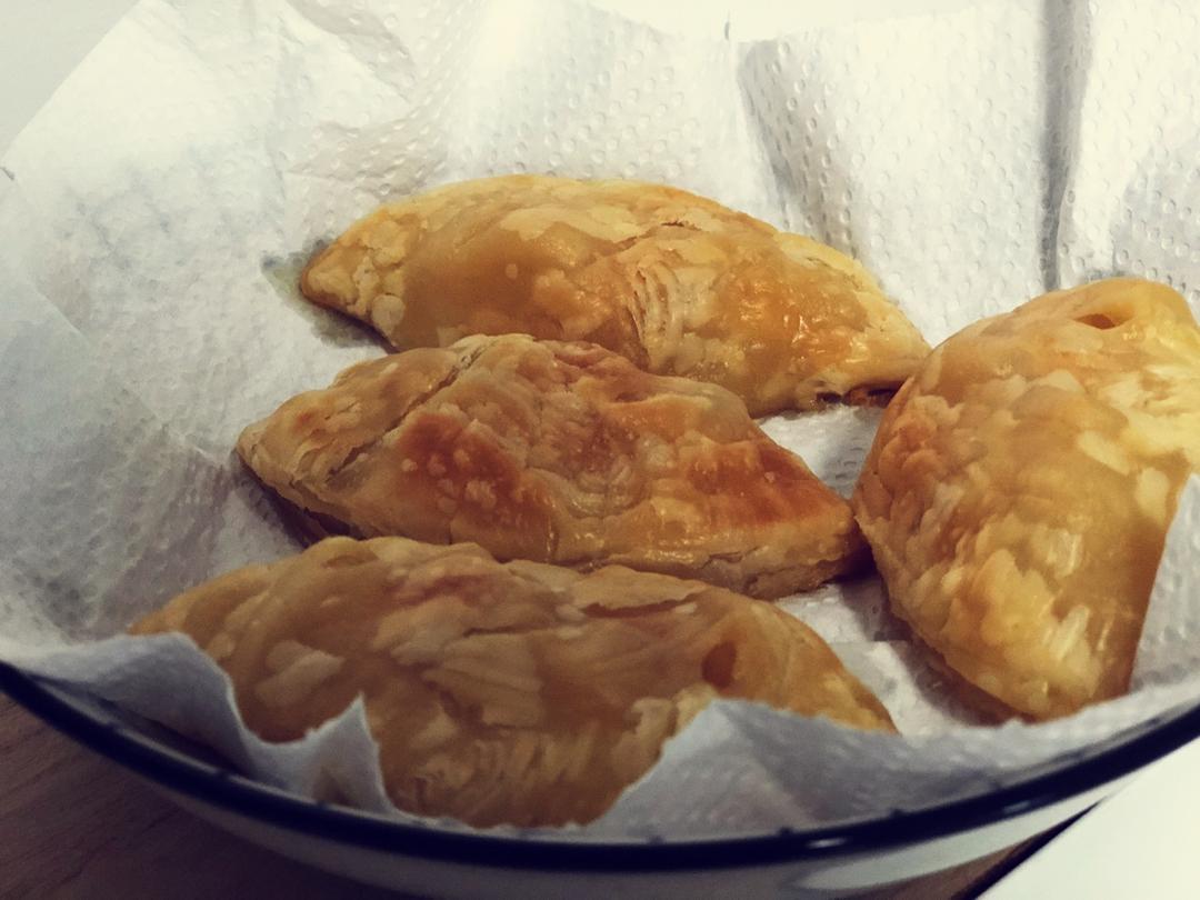 巧用蛋挞皮做各种酥派（榴莲酥 苹果派 凤梨酥 红豆酥 香芋酥 叉烧酥……）