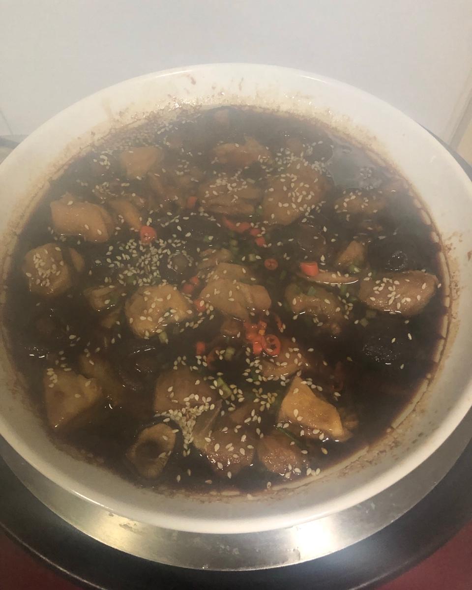 【春播主厨文怡】香菇蒸琵琶腿