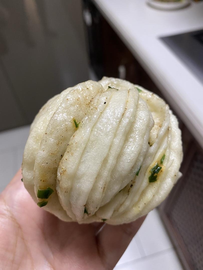 葱油花卷，一根筷子卷出漂亮的造型
