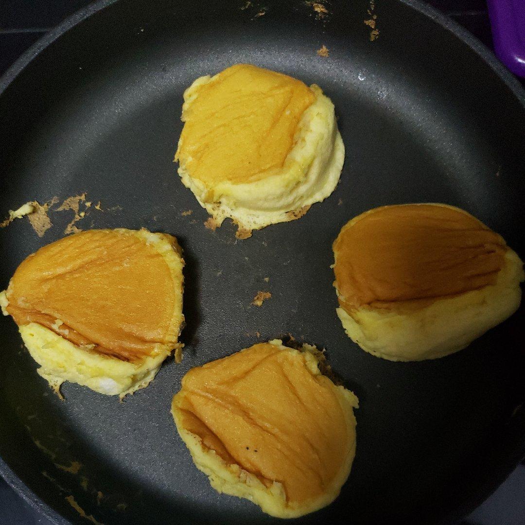 简易舒芙蕾松饼