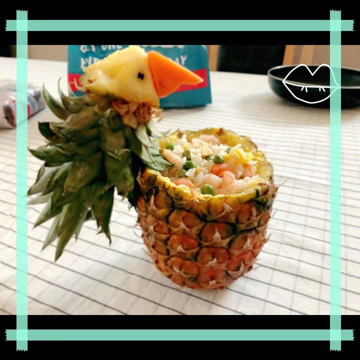 鸟语花香菠萝炒饭