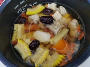 淮山玉米排骨汤的做法 步骤4