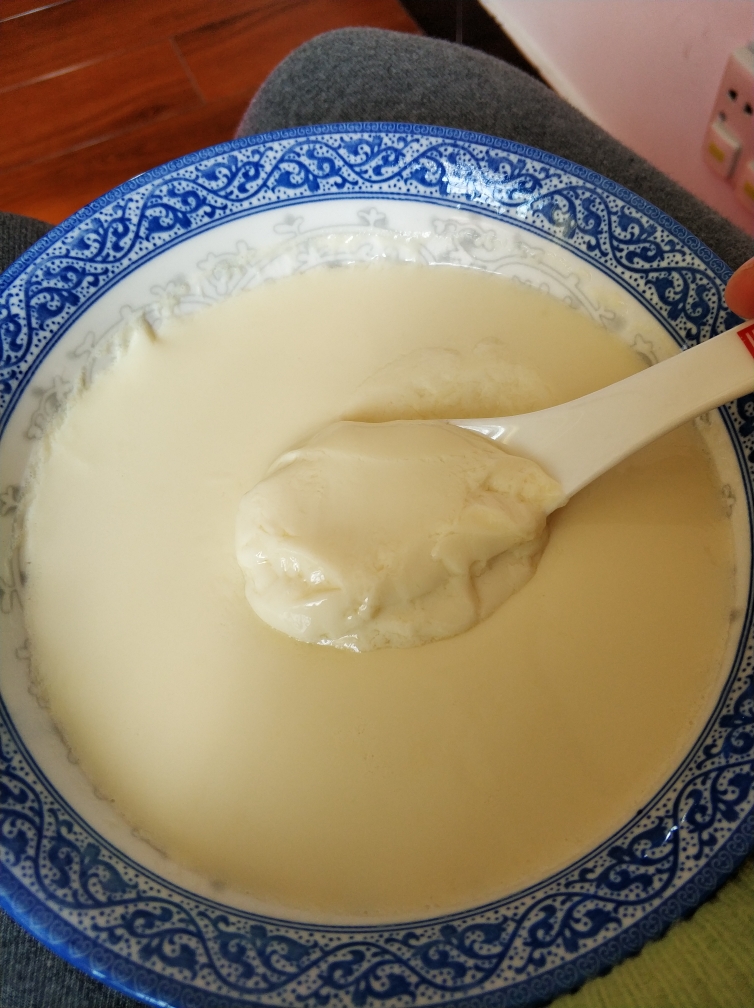 家庭版姜撞奶的做法 步骤10
