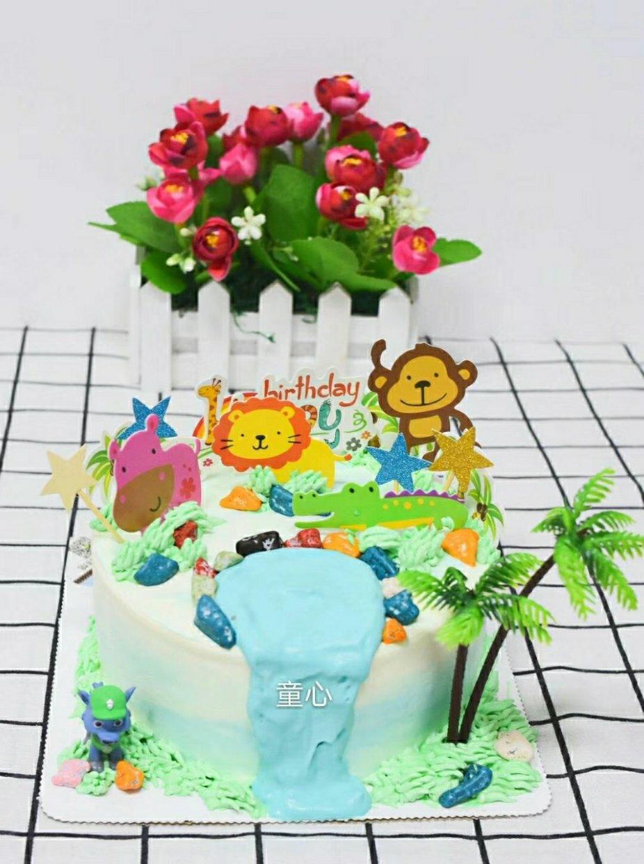 龙猫场景蛋糕