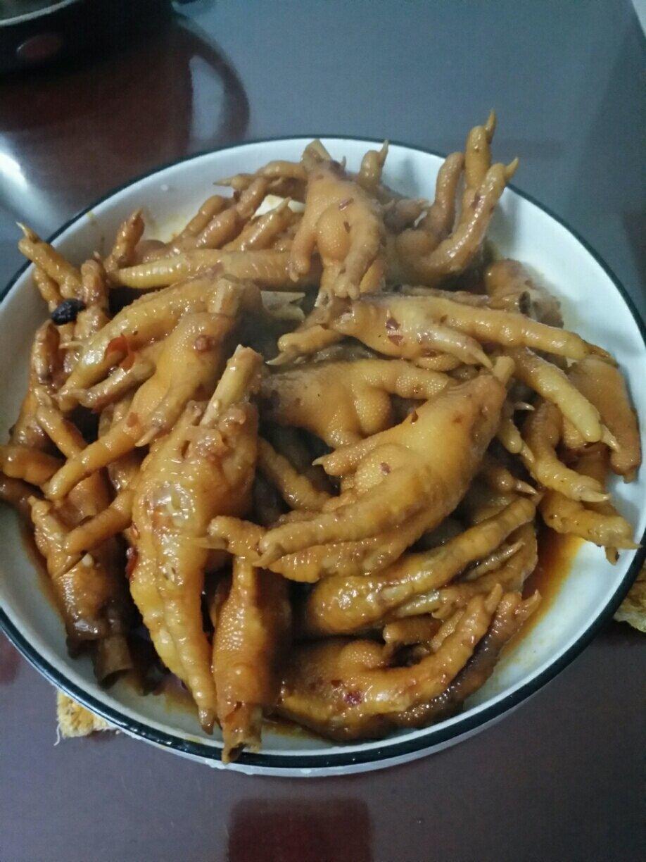 卤鸡爪