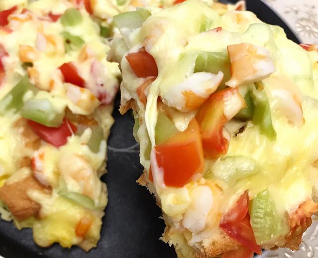 免烤披萨 不用揉面,煎锅➕吐司就能做出来快手披萨的做法