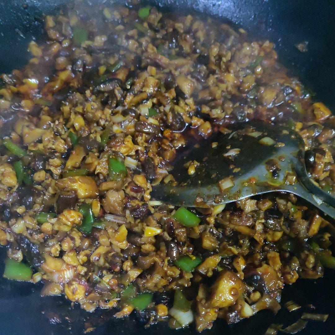 香菇鸡肉酱