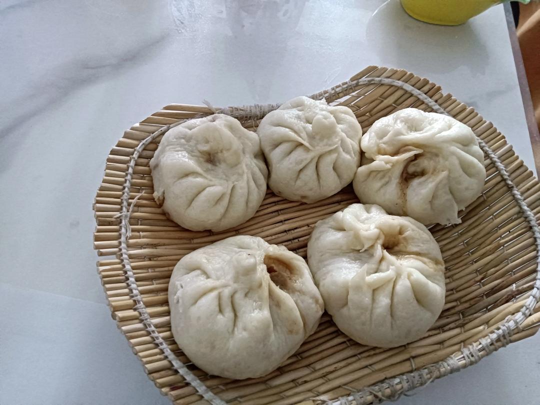 小笼包（秒杀市面上小笼包店的做法）