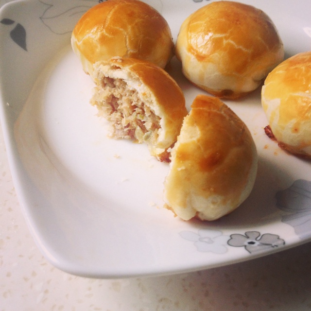 苏式榨菜鲜肉月饼