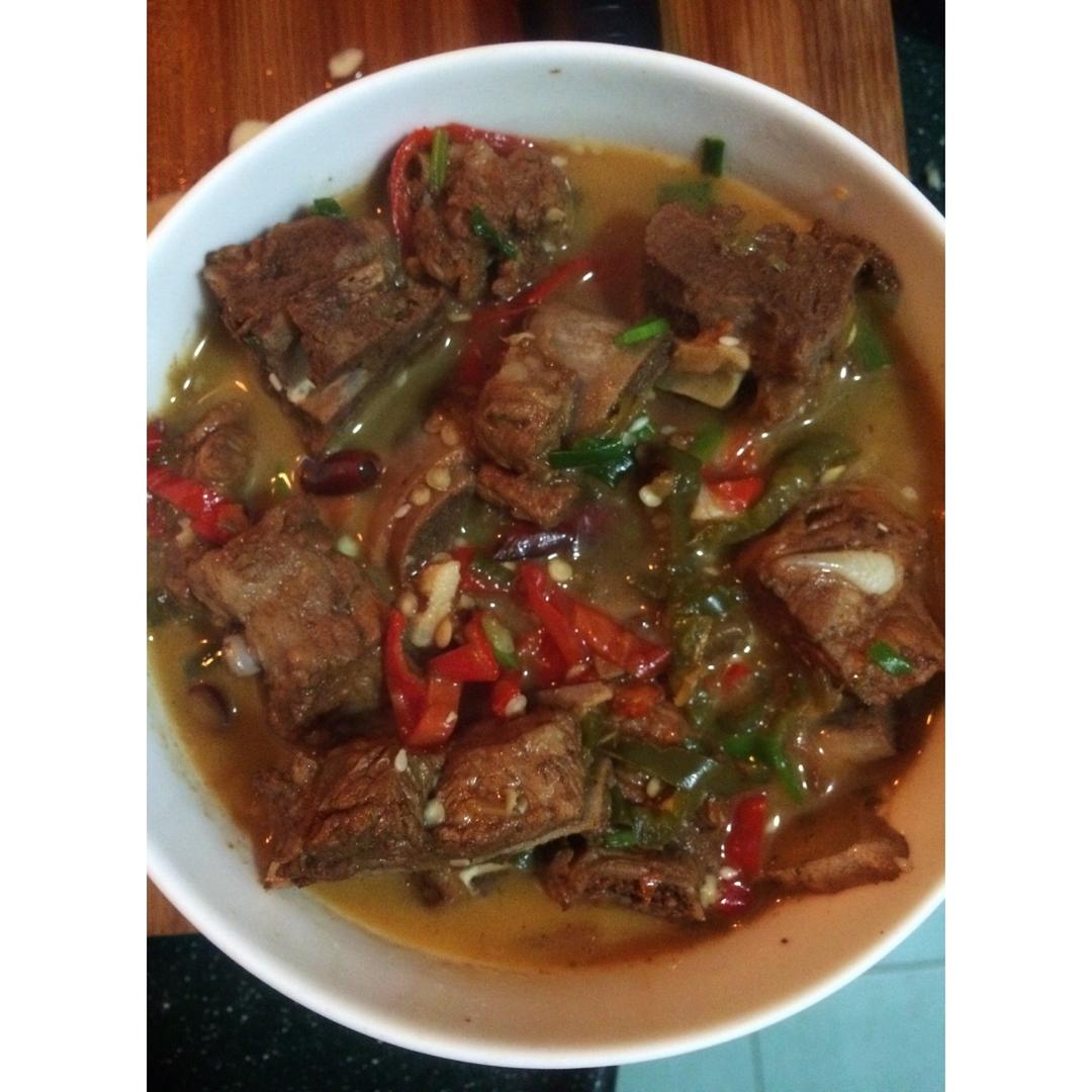 黄焖排骨