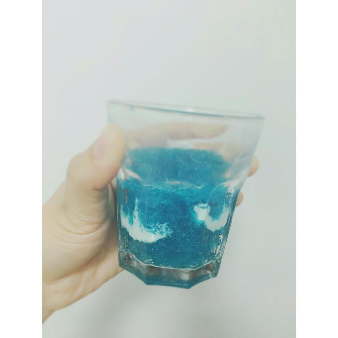 蓝天白云鸡尾酒