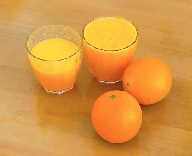 维C炸弹-柠檬胡萝卜橙汁