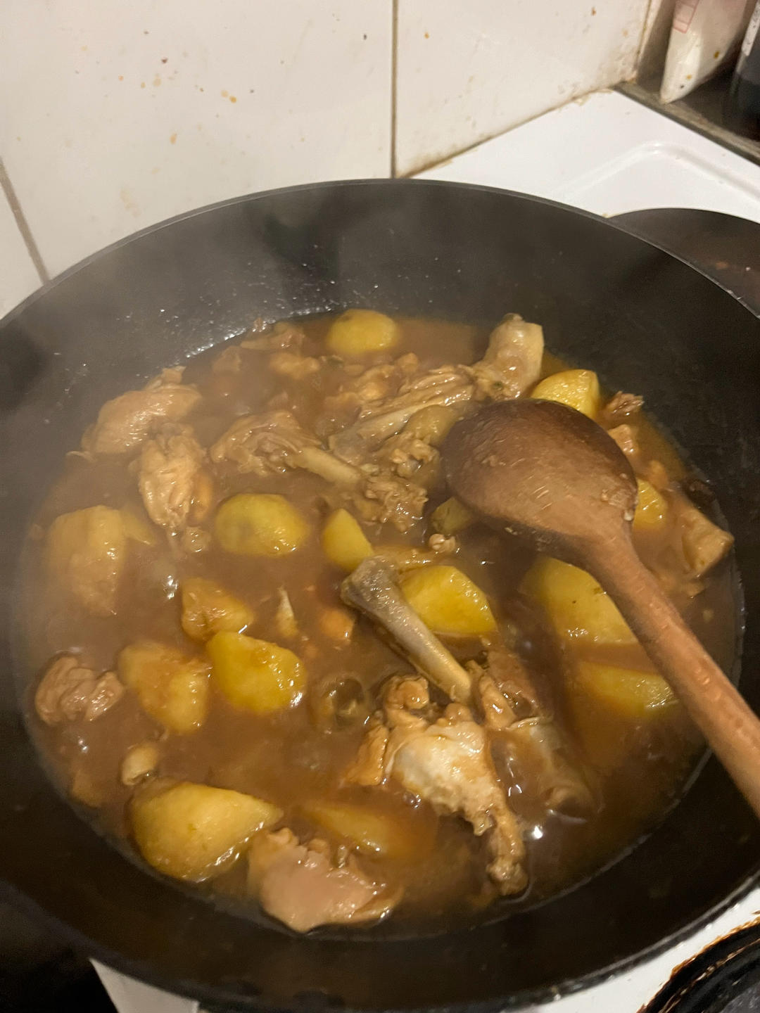 土豆烧鸡（非常下饭哦~）