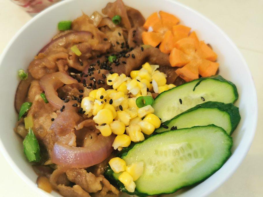 “吉野家”肥牛饭