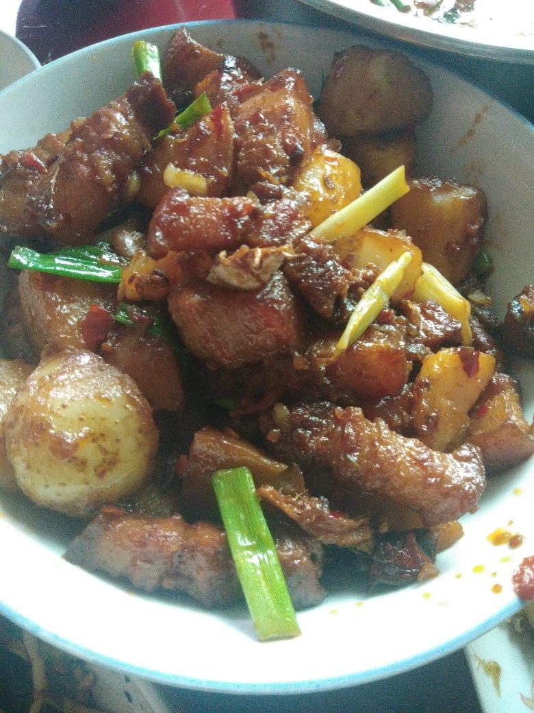 红烧肉炖土豆（丝毫不腻）