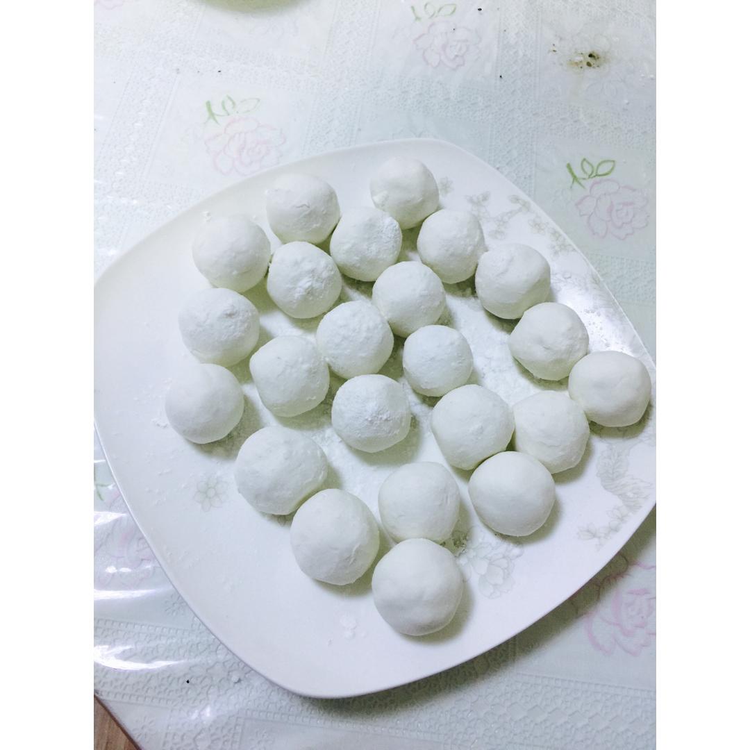 黑芝麻汤圆
