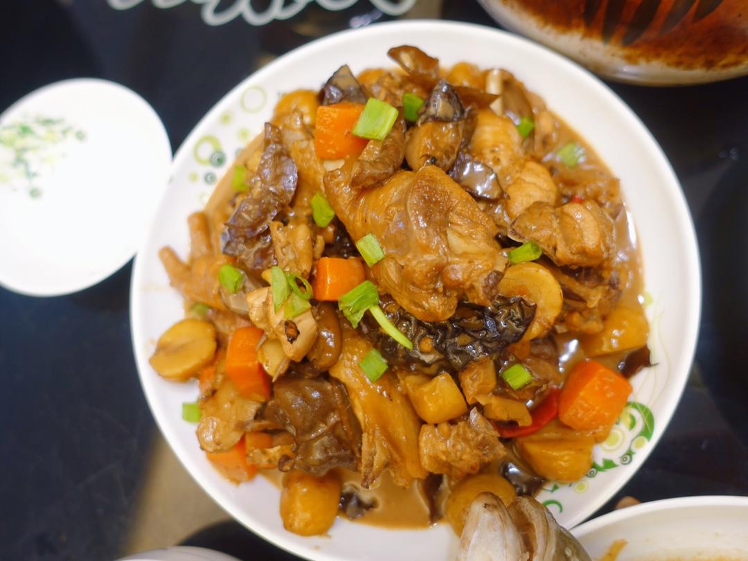 板栗烧鸡
