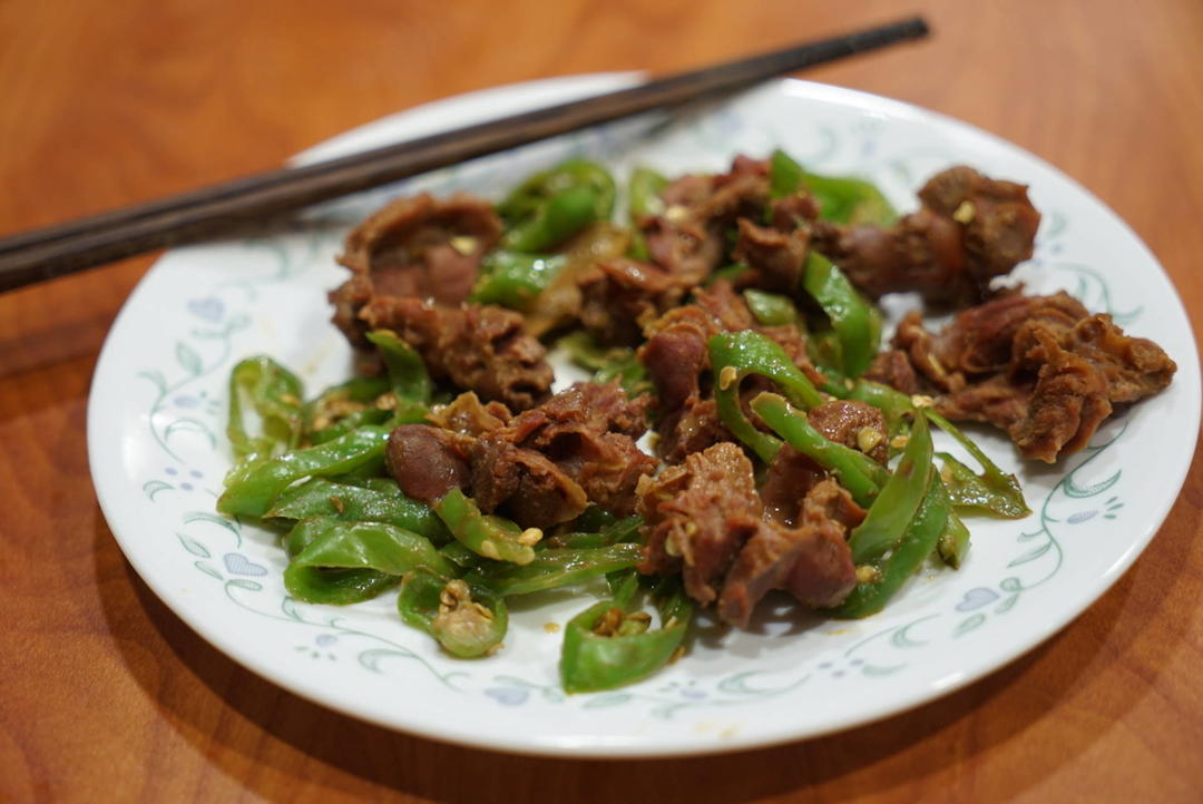 小炒鸡胗