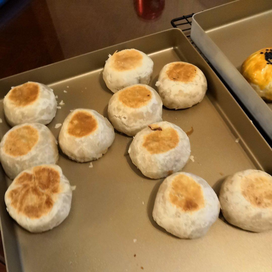 鲜肉月饼（猪油开酥，不用醒面等待的中式大包酥）