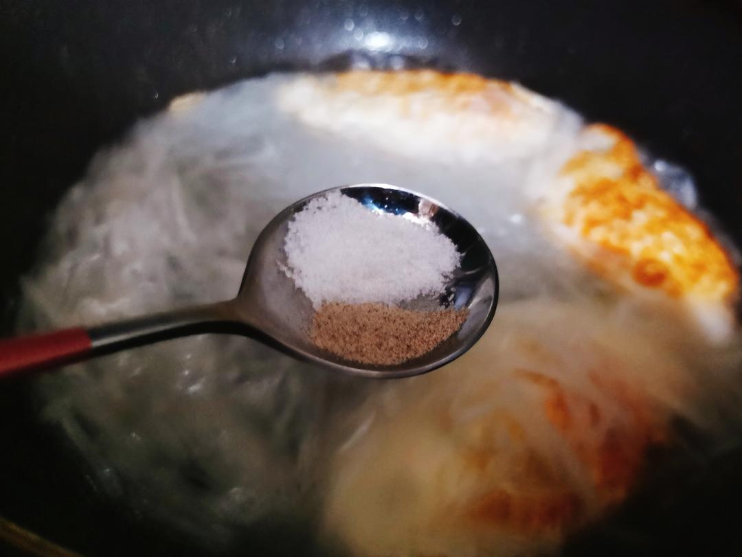 适合秋冬喝🍳煎蛋萝卜汤❗的做法 步骤9