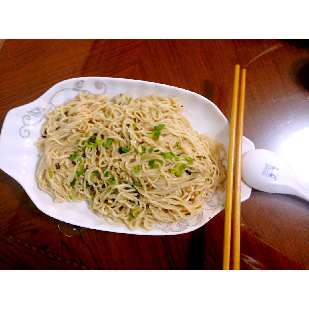 简易花生酱拌面