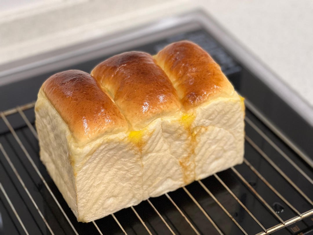 满满乳酸菌手撕酸奶吐司