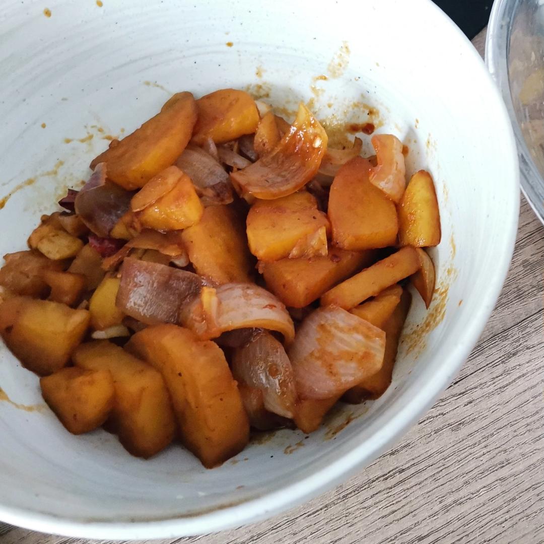洋葱炒土豆
