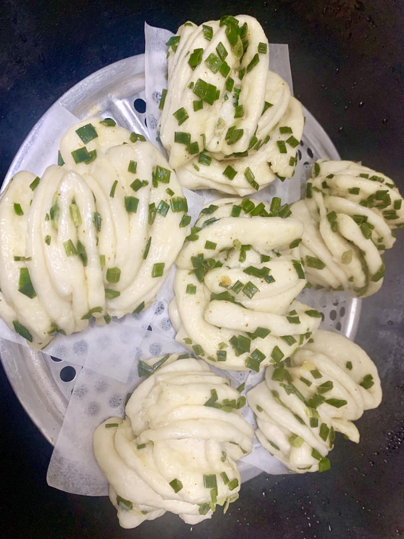 椒盐葱香花卷