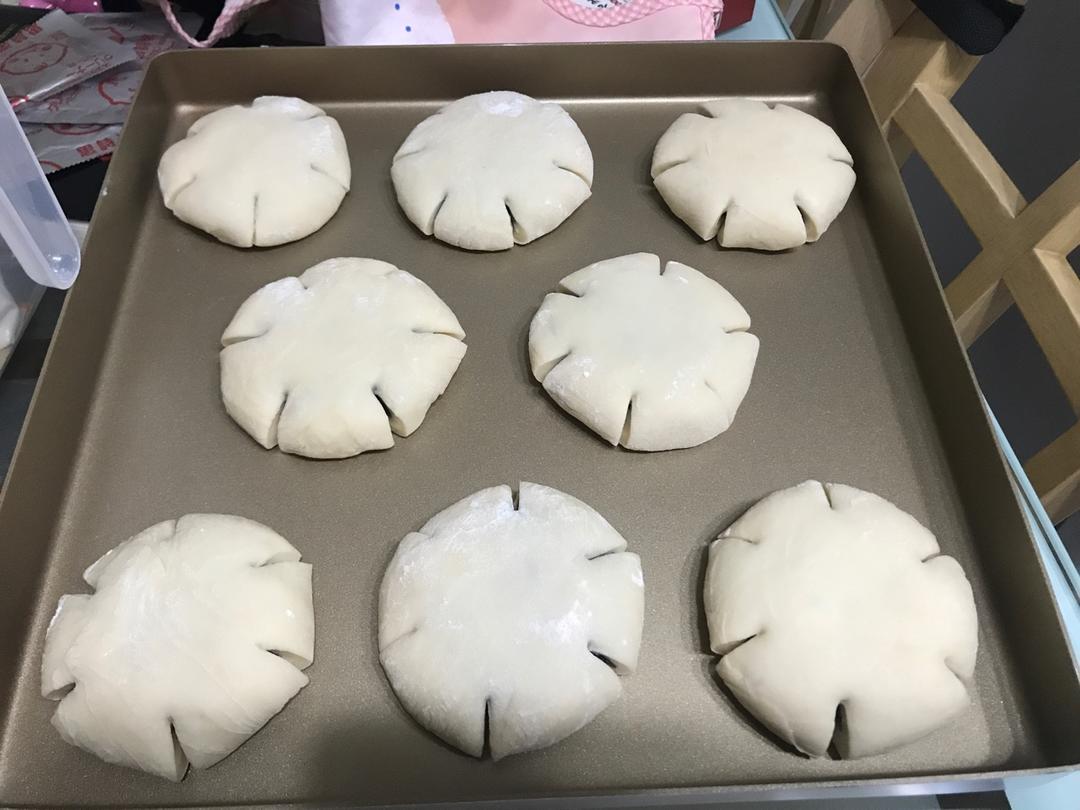 花式豆沙餐包