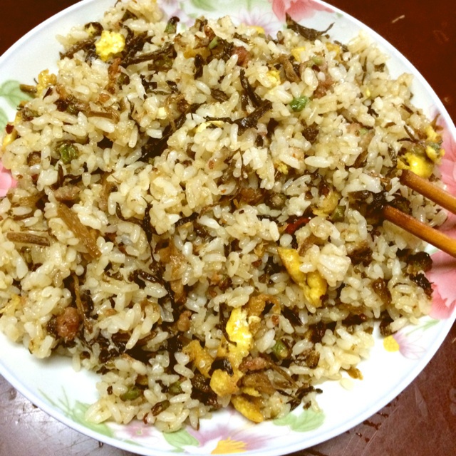 七七做的梅干菜蛋炒饭