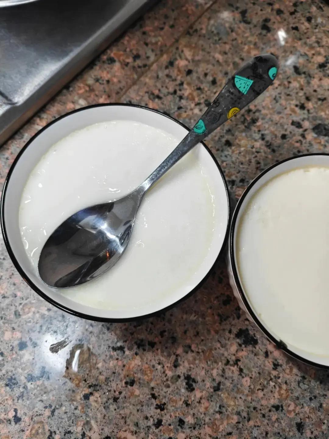 中式甜品🍰“黑芝麻糊炖奶”