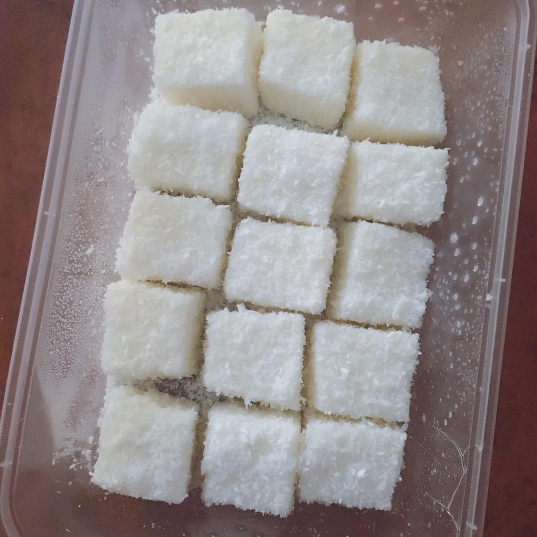 椰蓉牛奶小方