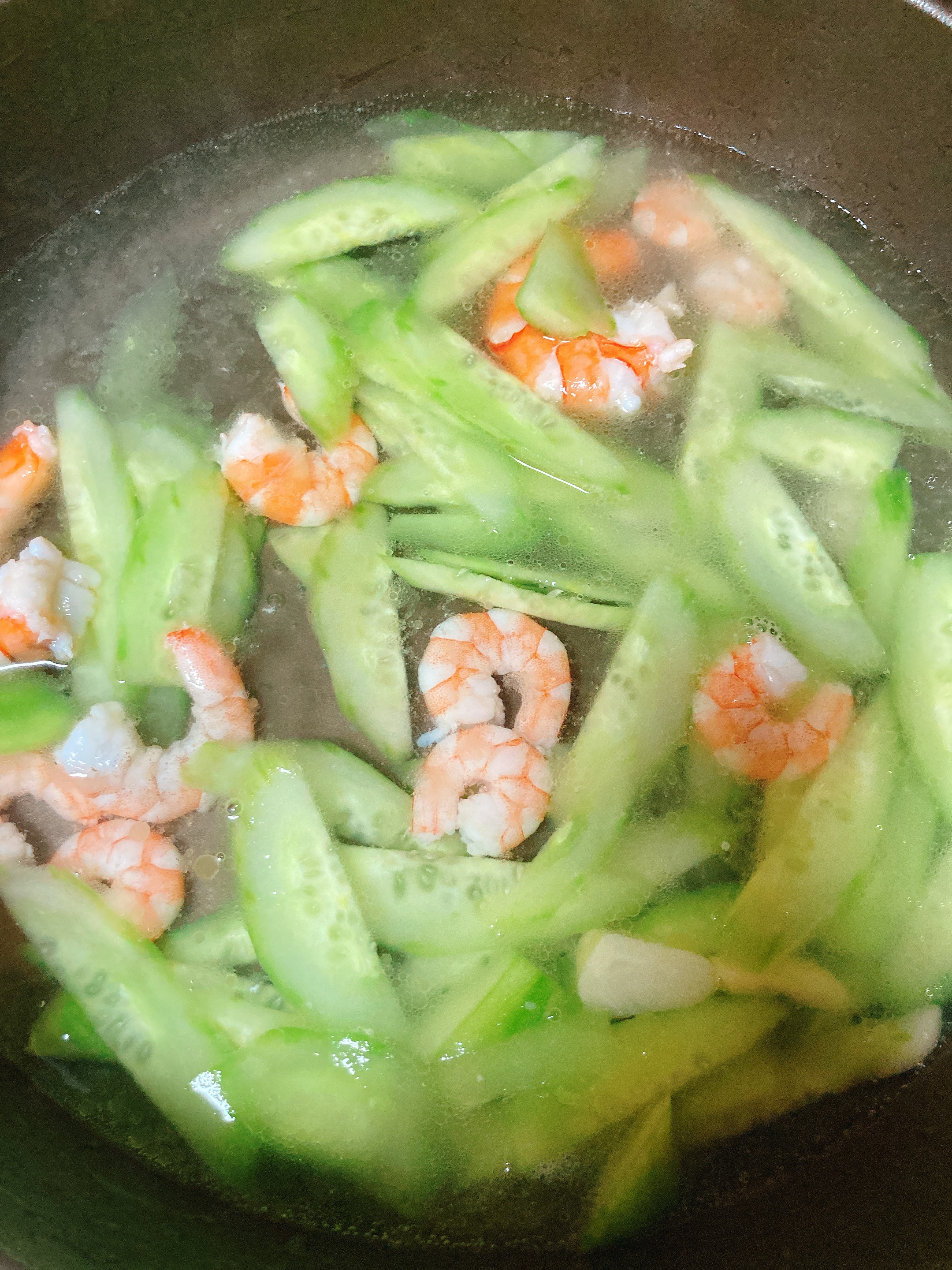 黄瓜豆腐虾仁汤的做法 步骤5
