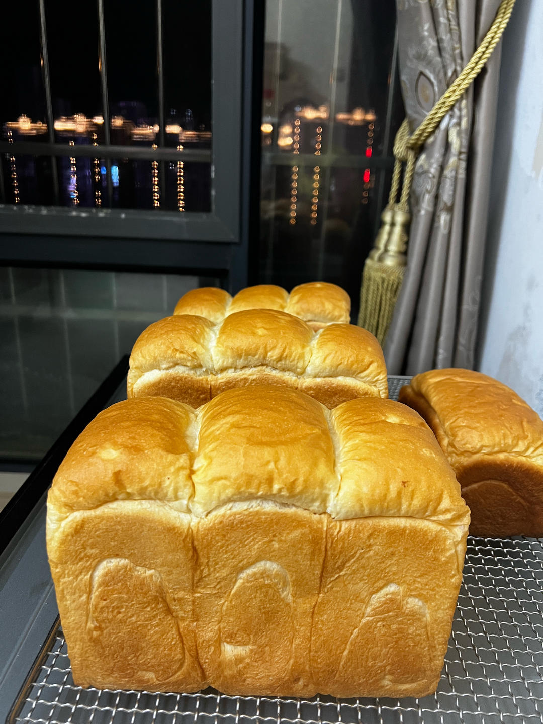 好吃到犯规的网红「生吐司」