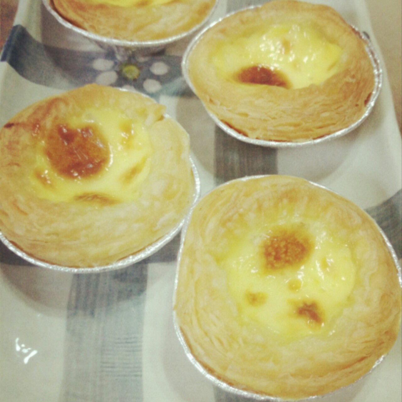 超完美味道超正的蛋挞配方，比KFC的还要嫩还要香~做过最好吃的蛋挞配方