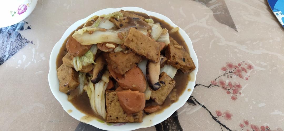 给肉都不换白菜豆腐煲