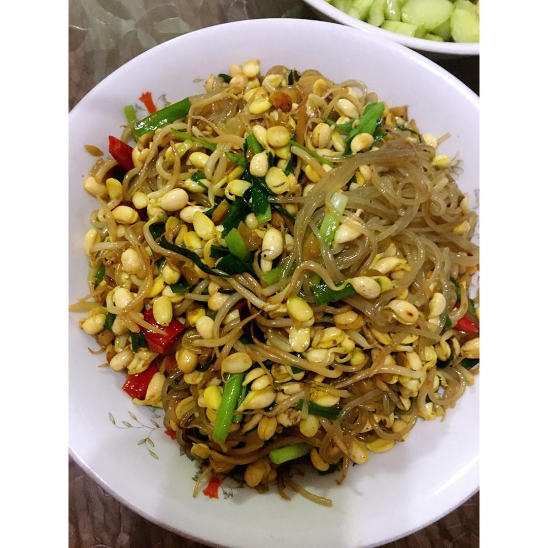 豆芽炒粉丝