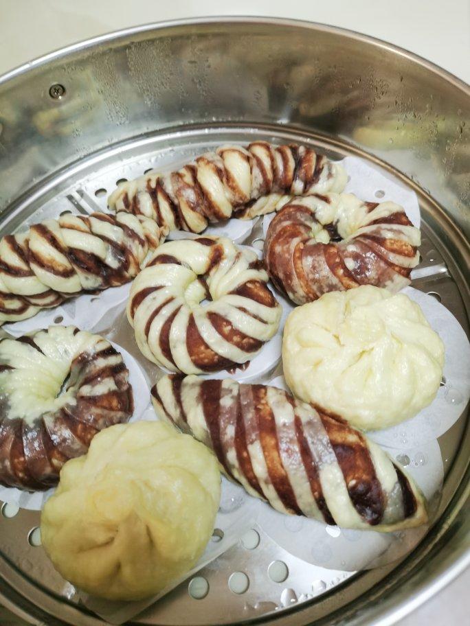 超简单的豆沙花卷