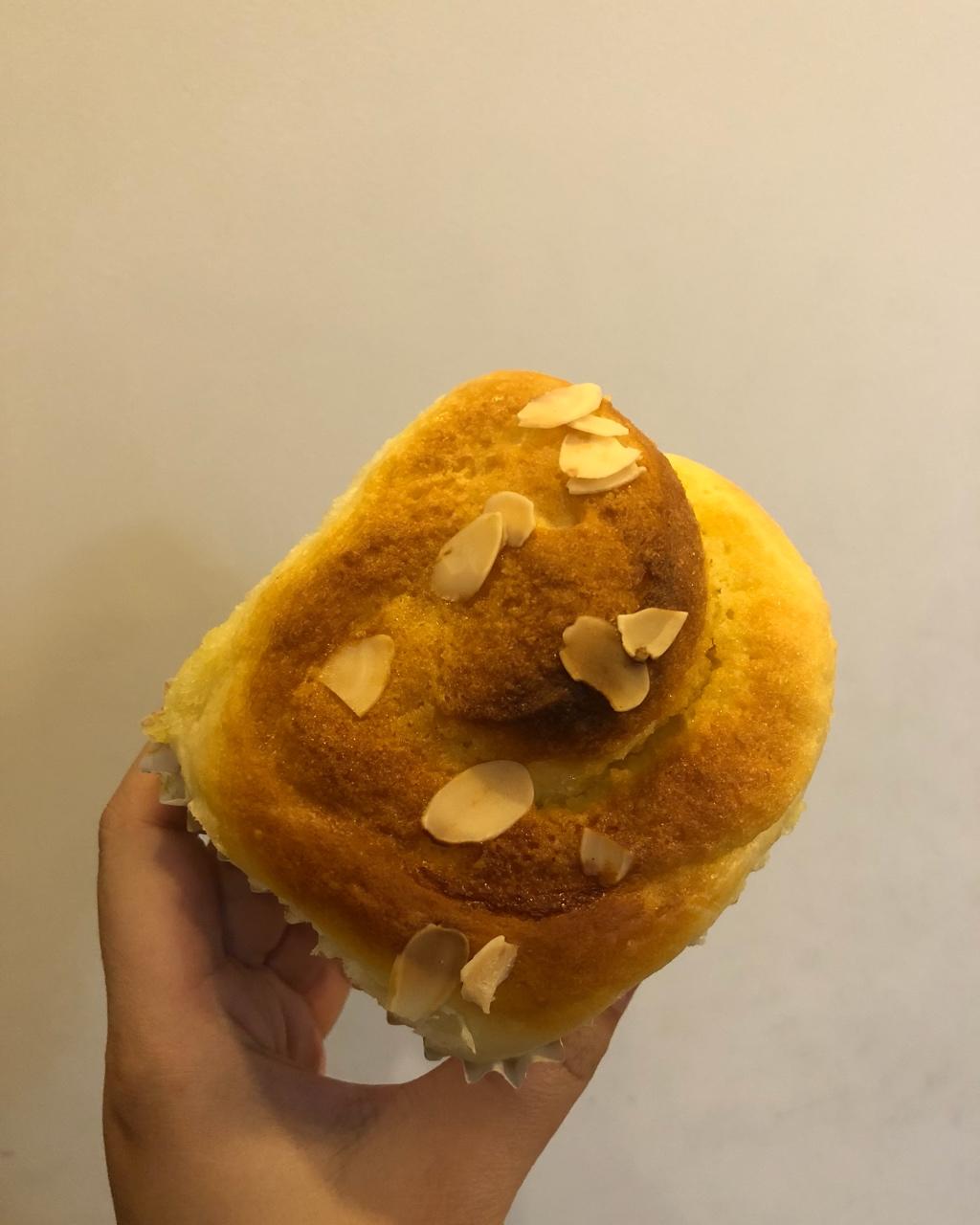 杏仁奶油核桃卷卷