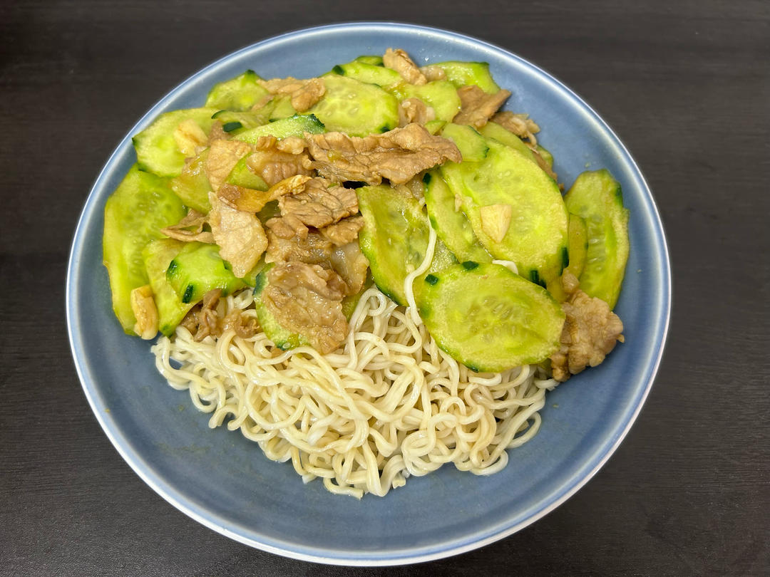 脆黄瓜炒肉