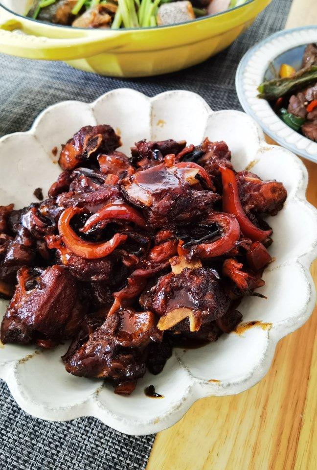 墨鱼干烧肉