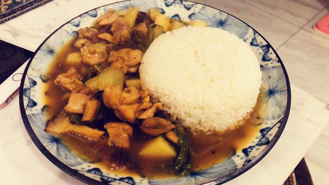 咖喱鸡肉饭（新手也能一次成功）
