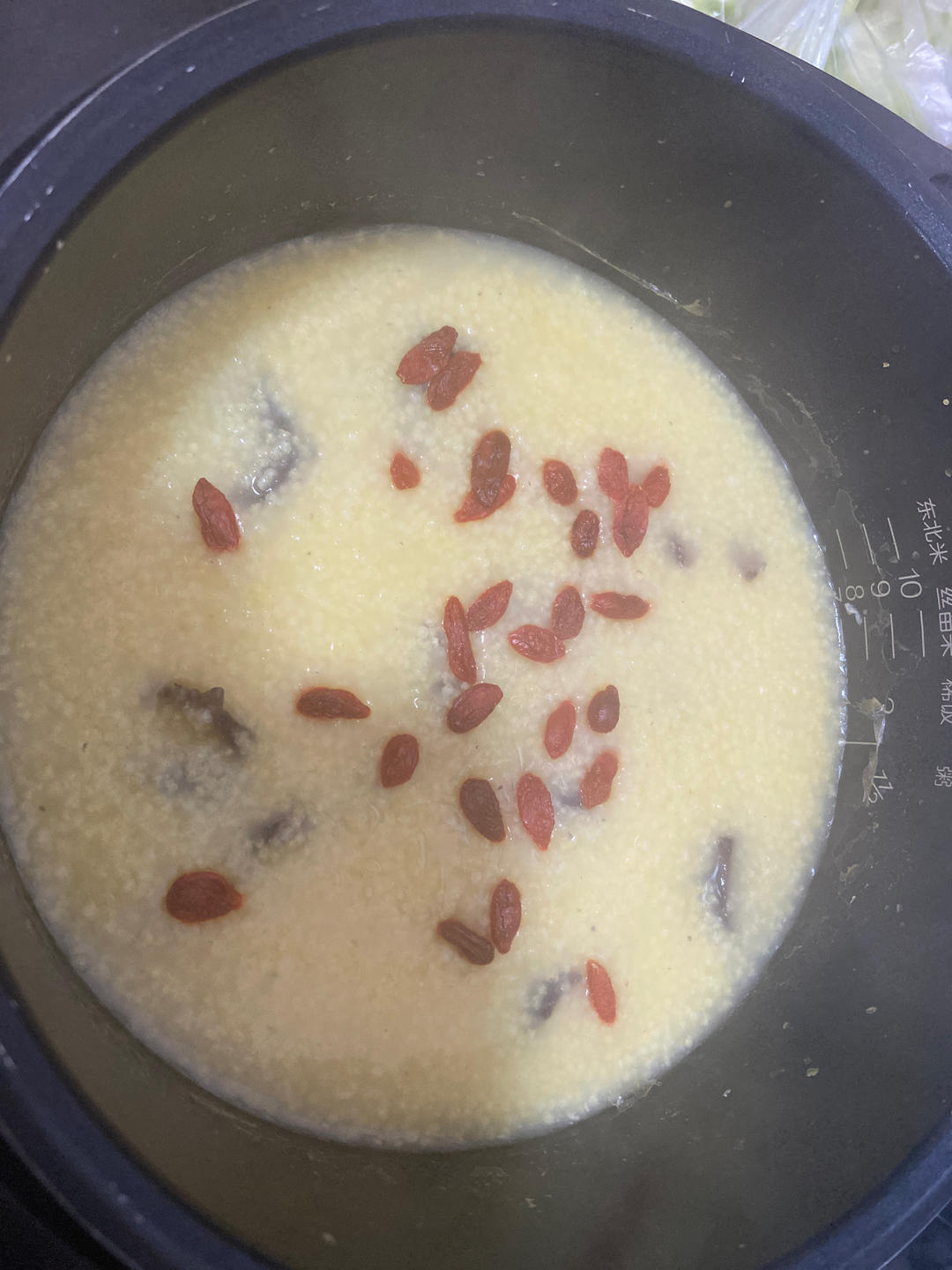 营养师推荐：海参小米粥