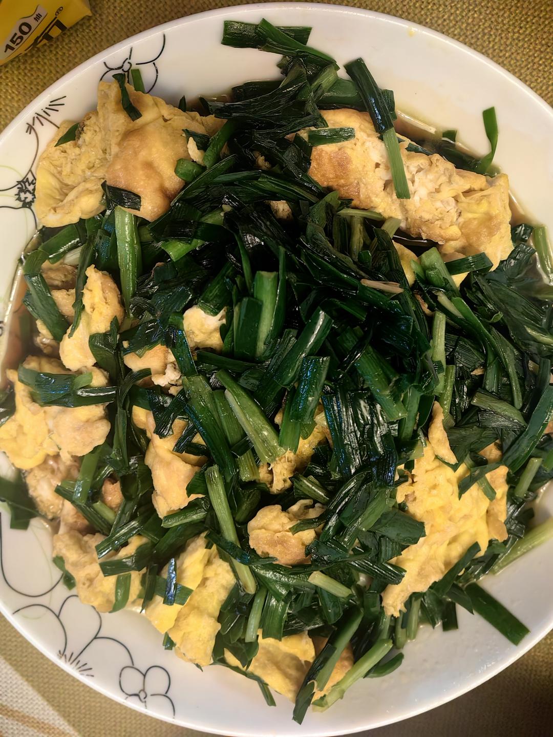 韭菜炒鸡蛋——三分钟快手下饭菜 掌握火候的秘诀