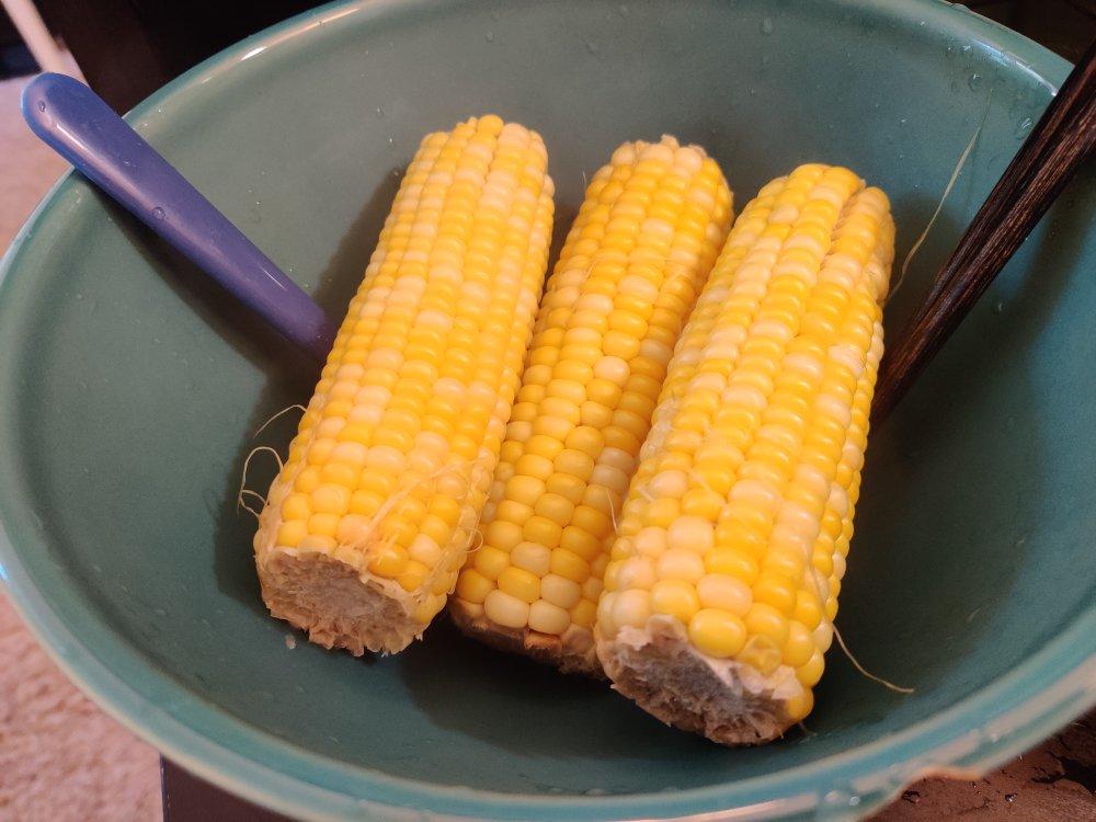 煮玉米