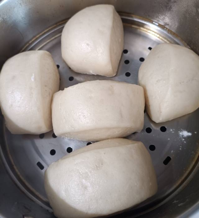 奶香小馒头（只用低筋面粉就可以做到）