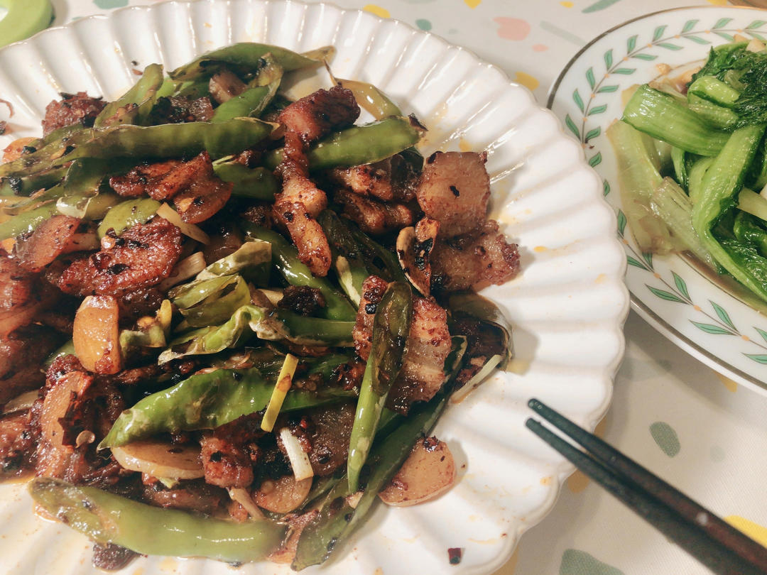 厨师长教你：“自贡小炒肉”的正宗做法，农家味十足